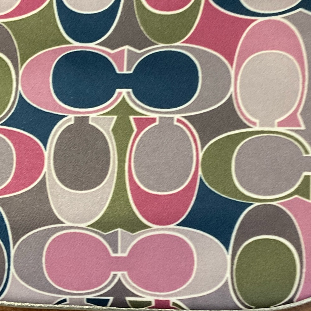 COACH Multicolor "Ashley" Signature Satin Scarf Print Leather Wristlet Purse - Picture 3 of 5
